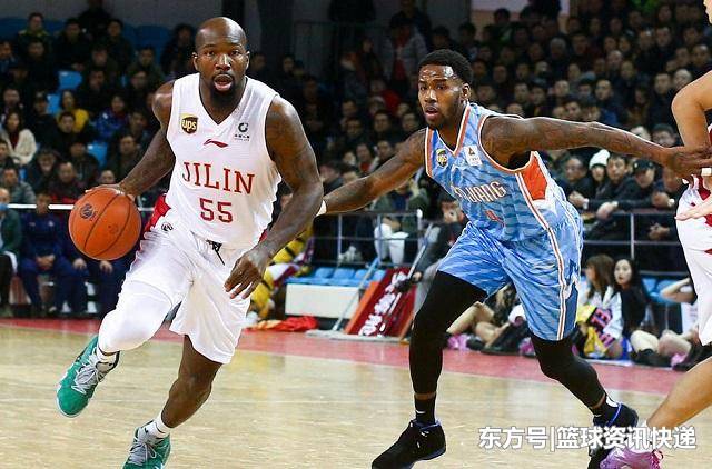  图卢兹变阵三中卫掀翻传统强队  